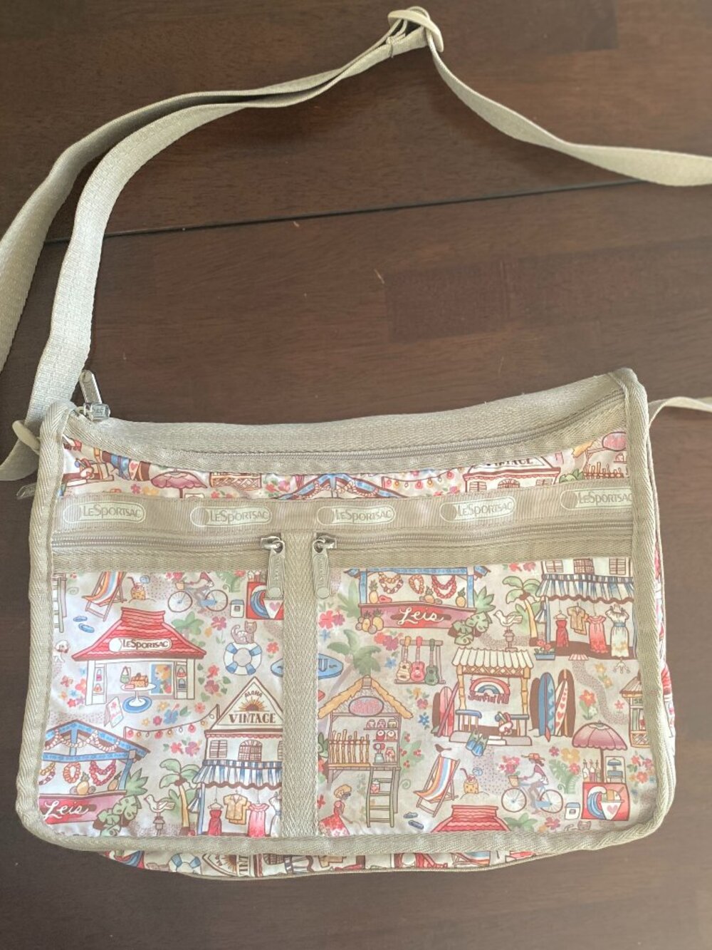 Lesportsac Hawaii rare edition crossbody shoulder bag